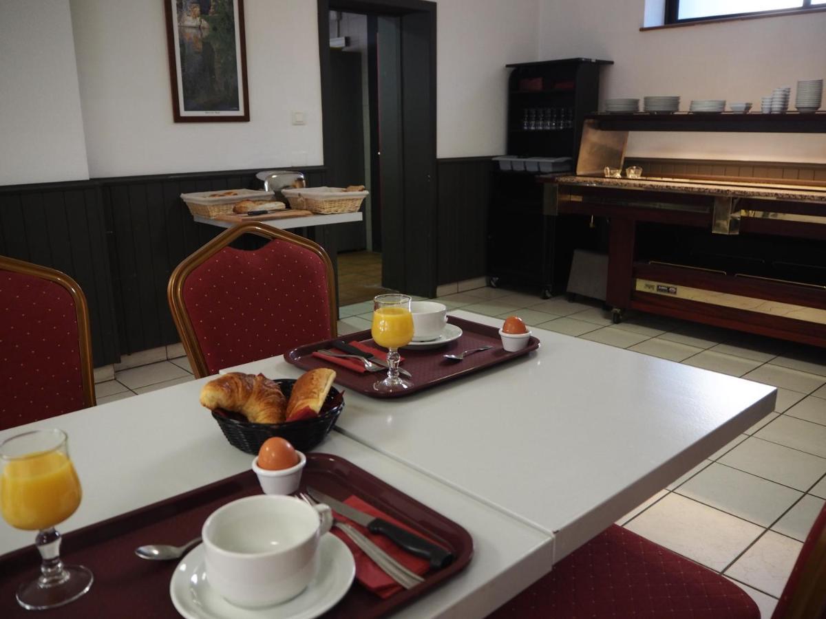 Hotel Le Foirail Figeac Buitenkant foto